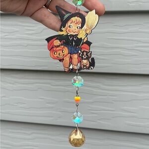 Vintage Halloween suncatcher, retro Halloween witch Suncatcher, witch home decor